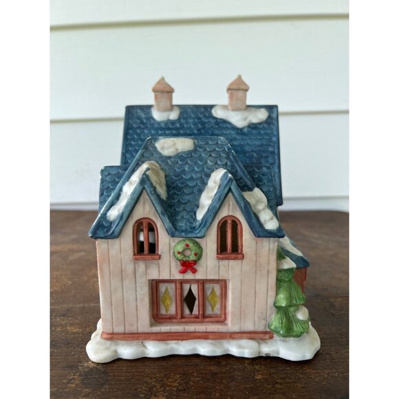 Swiss Village Chocolate Shoppe Lighted Ceramic Christmas House F3 - Picture 4 of 6